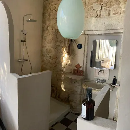 Bed and Breakfast Manoir Des Sources à Uzès Extérieur photo